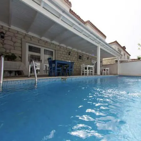 Bed & Breakfast King Alaçatı