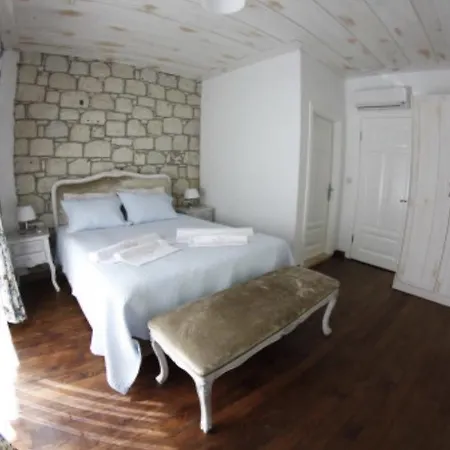Bed & Breakfast King 5*